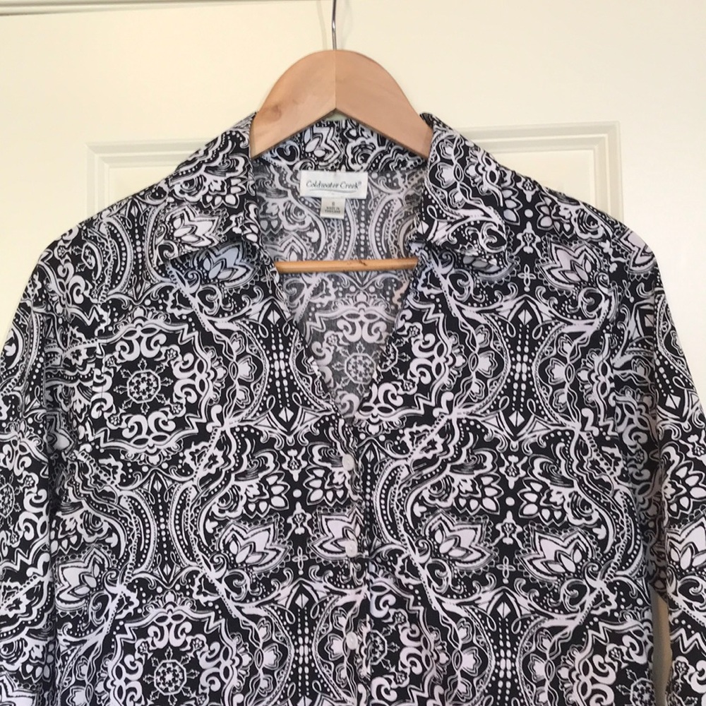 Coldwater Creek black print v-neck button down